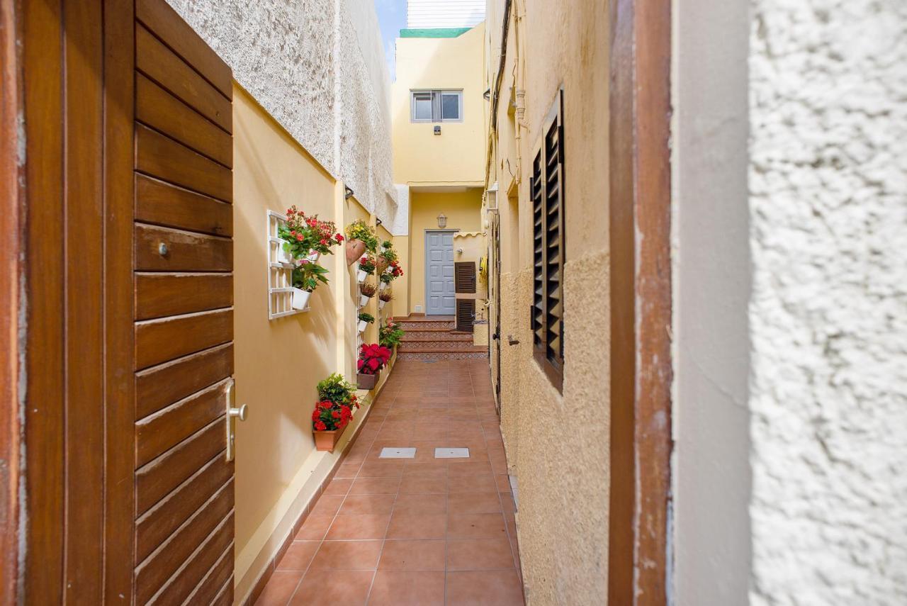 Sales Estudio Moya (Gran Canaria)